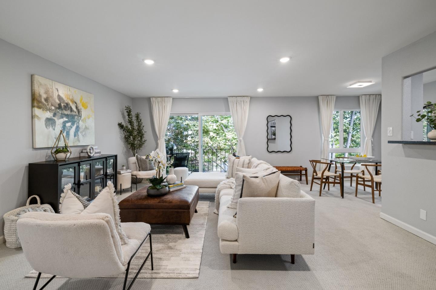 833 North Humboldt Street 314