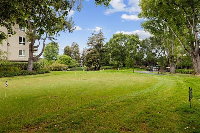 833 North Humboldt Street 314