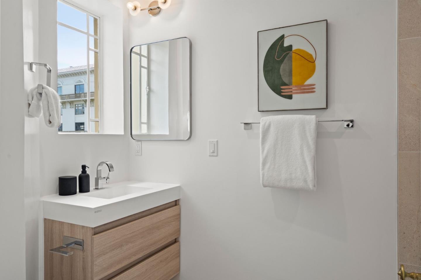 244 Lakeside Drive 10