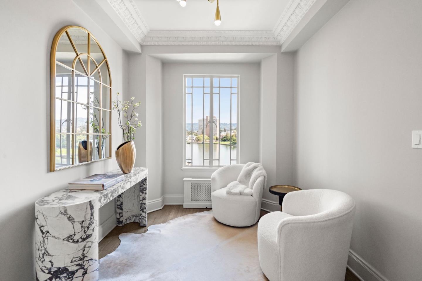 244 Lakeside Drive 10