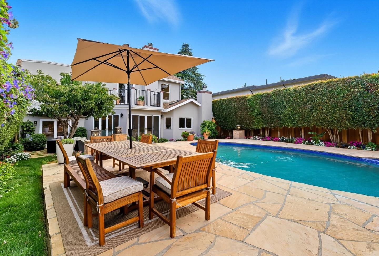 431 Hillcrest Road