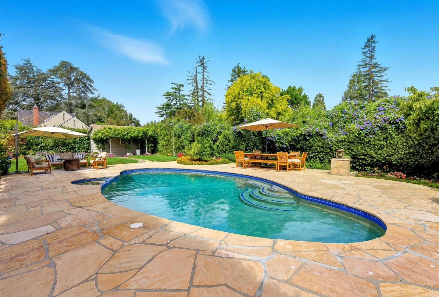 431 Hillcrest Road
