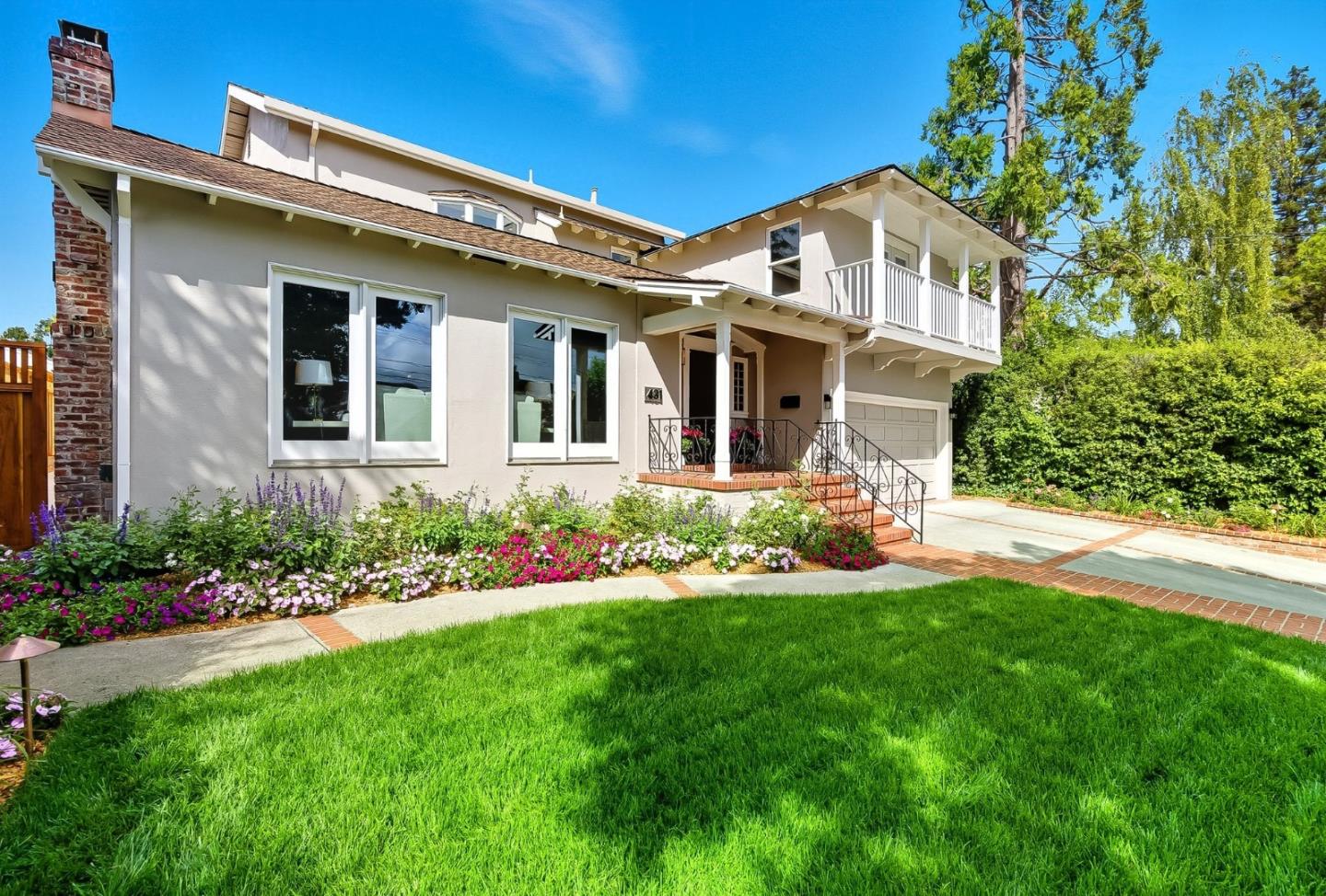 431 Hillcrest Road
