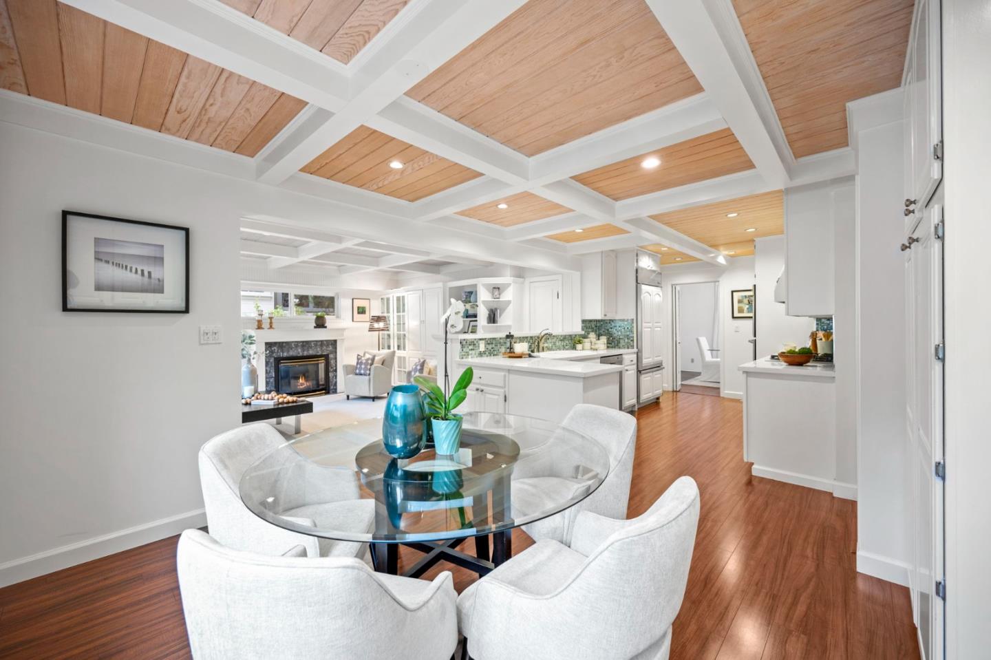 1511 La Mesa Drive