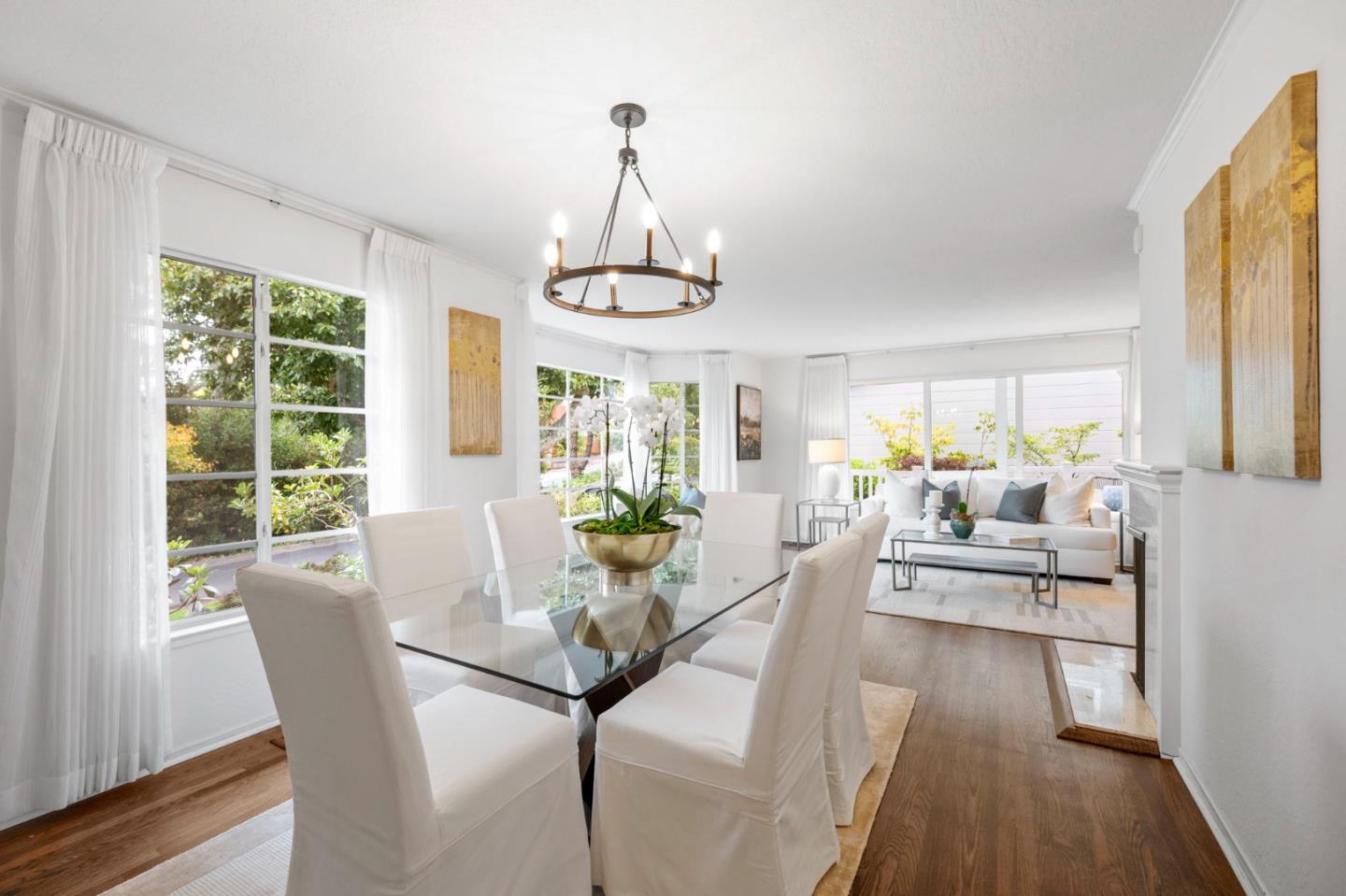 1511 La Mesa Drive