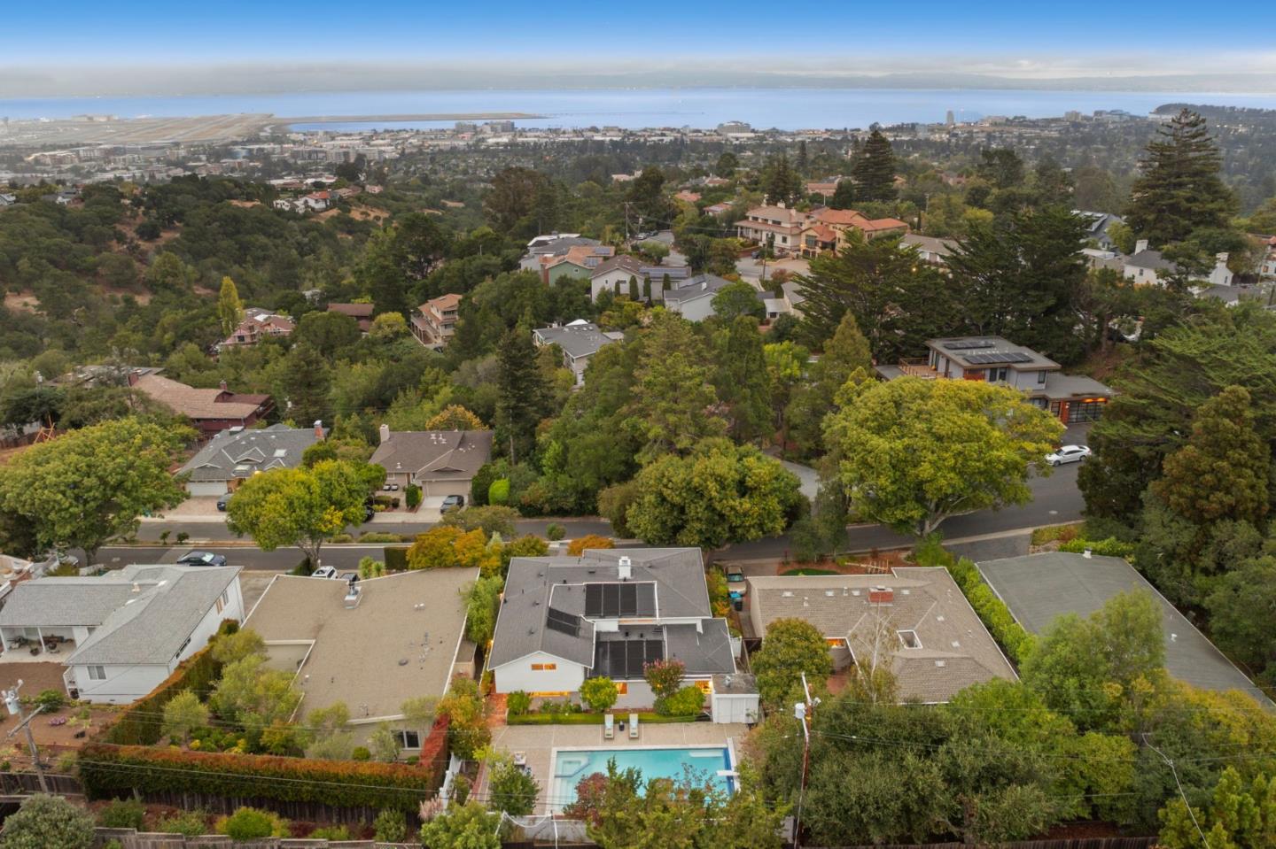 1511 La Mesa Drive