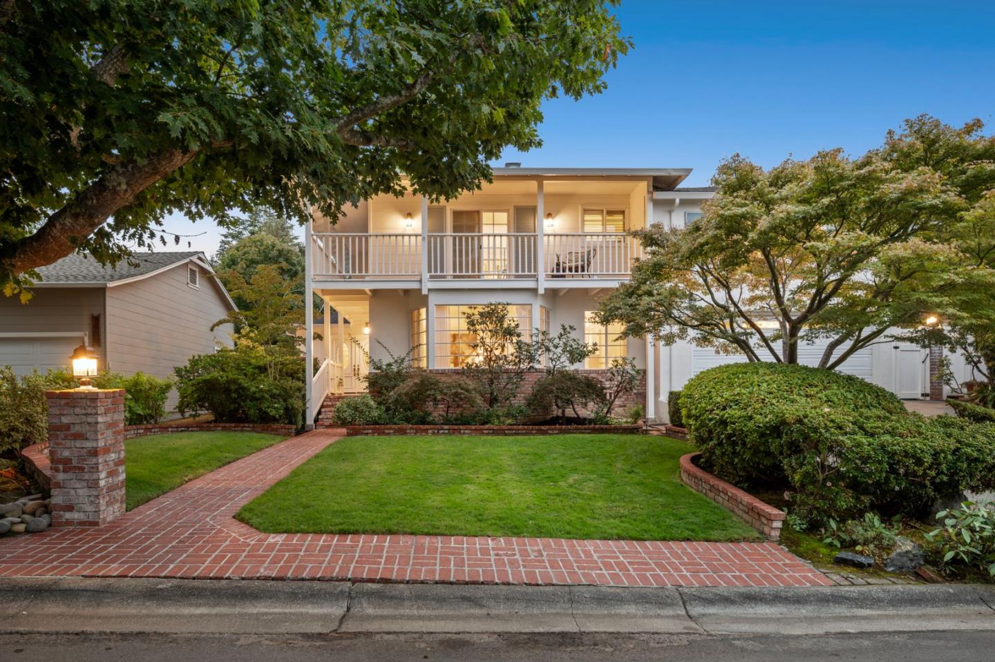 1511 La Mesa Drive