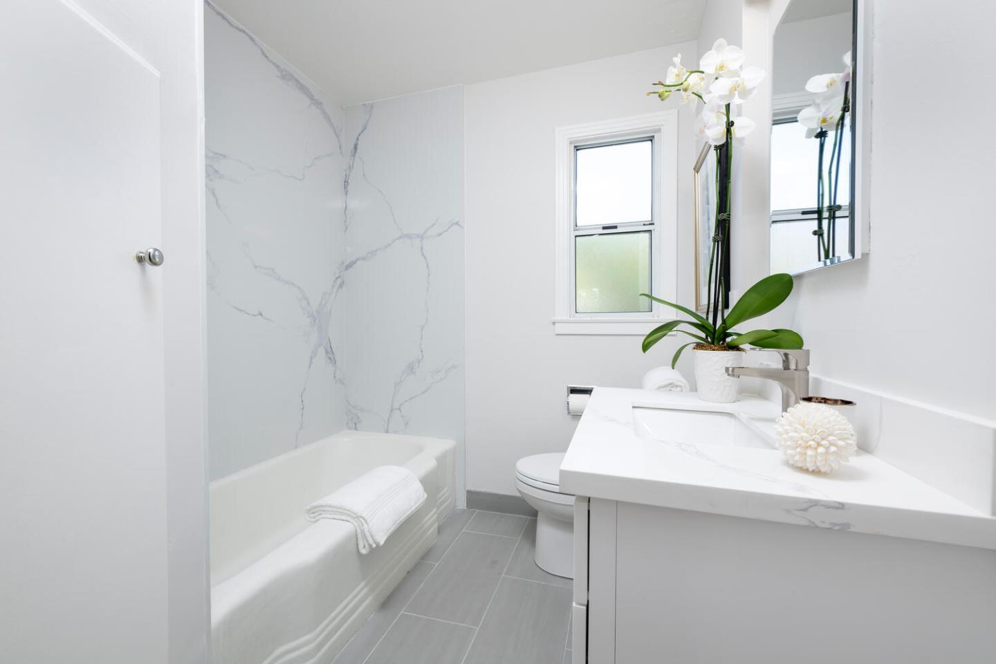 406 Poinsettia Avenue