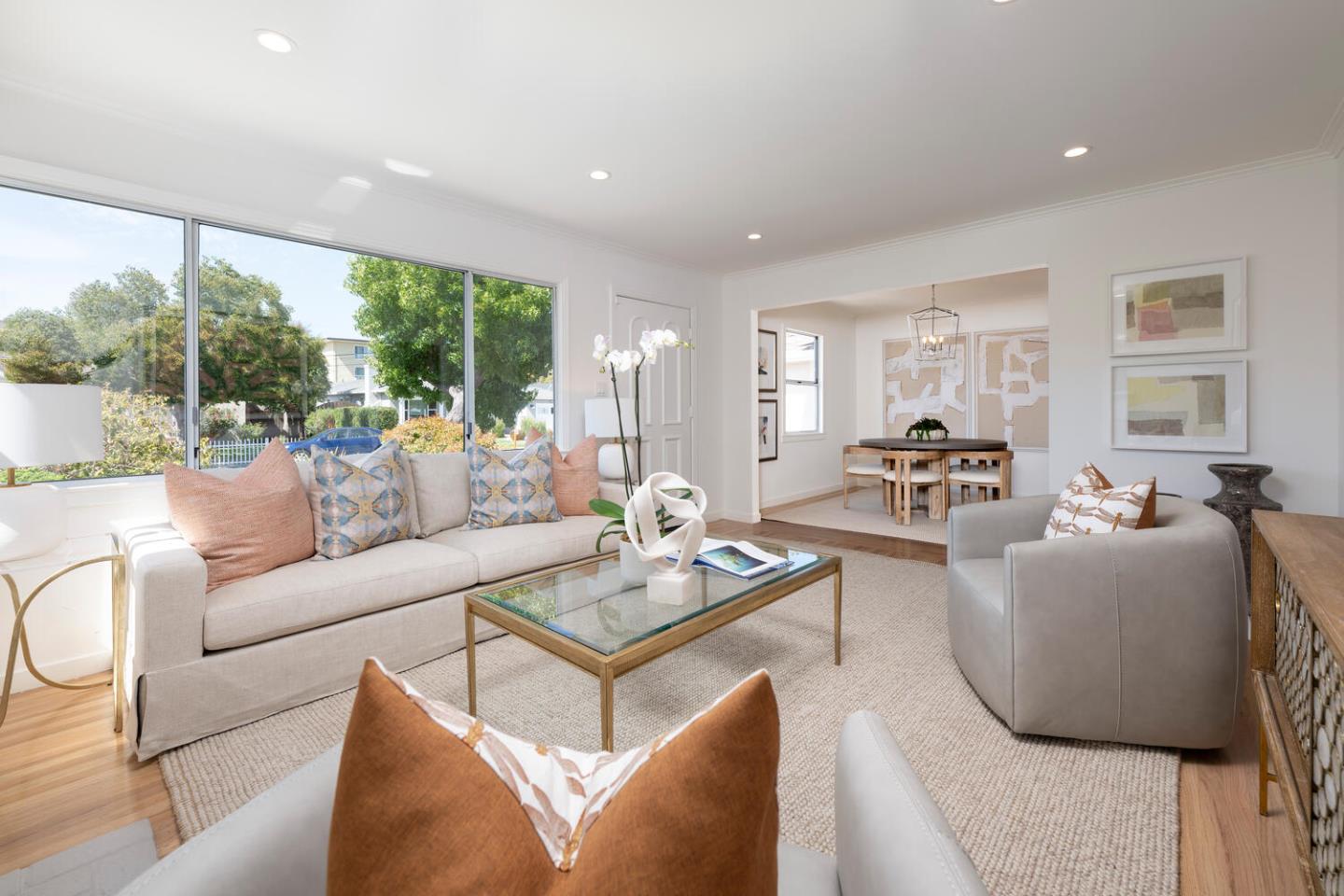 406 Poinsettia Avenue