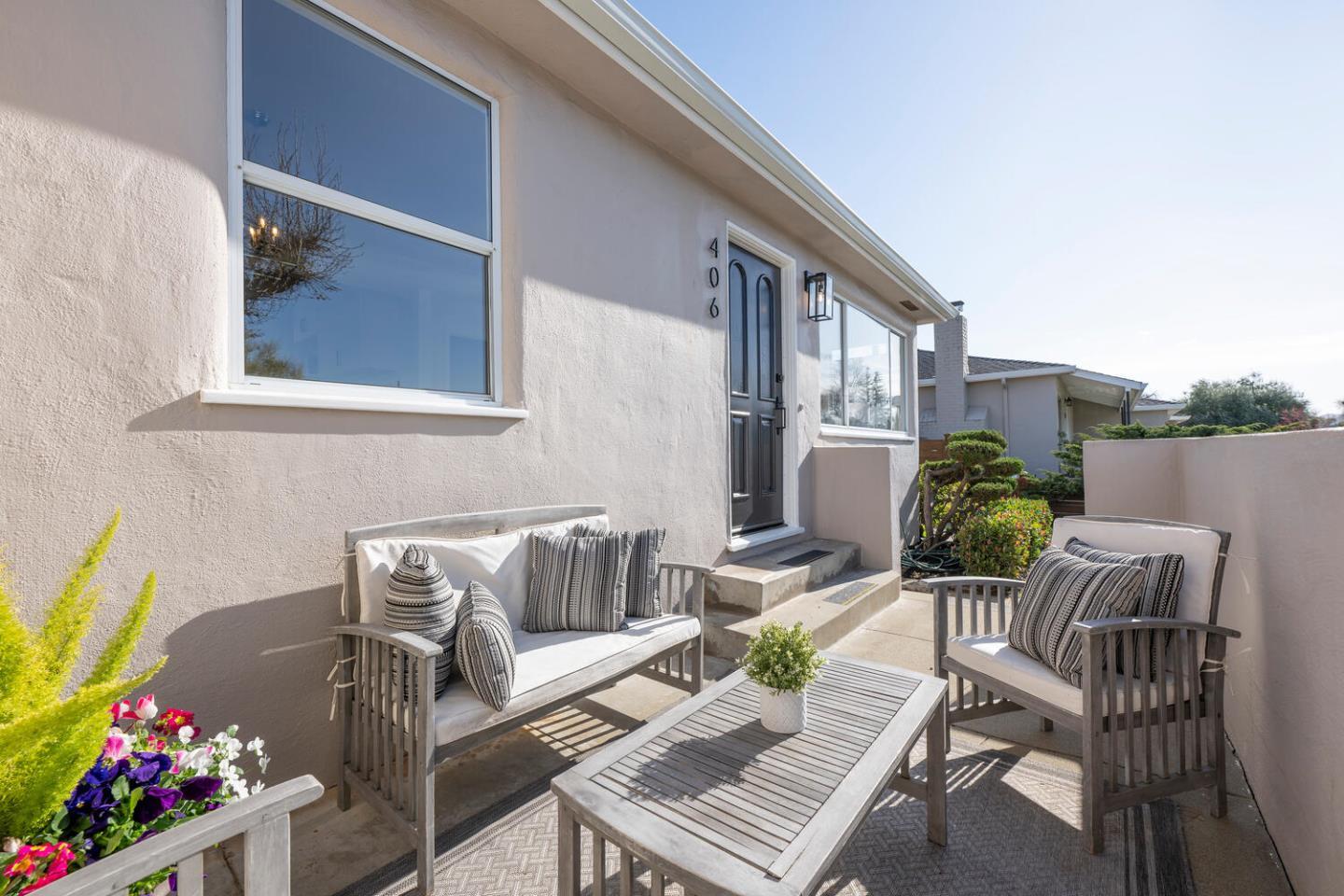 406 Poinsettia Avenue