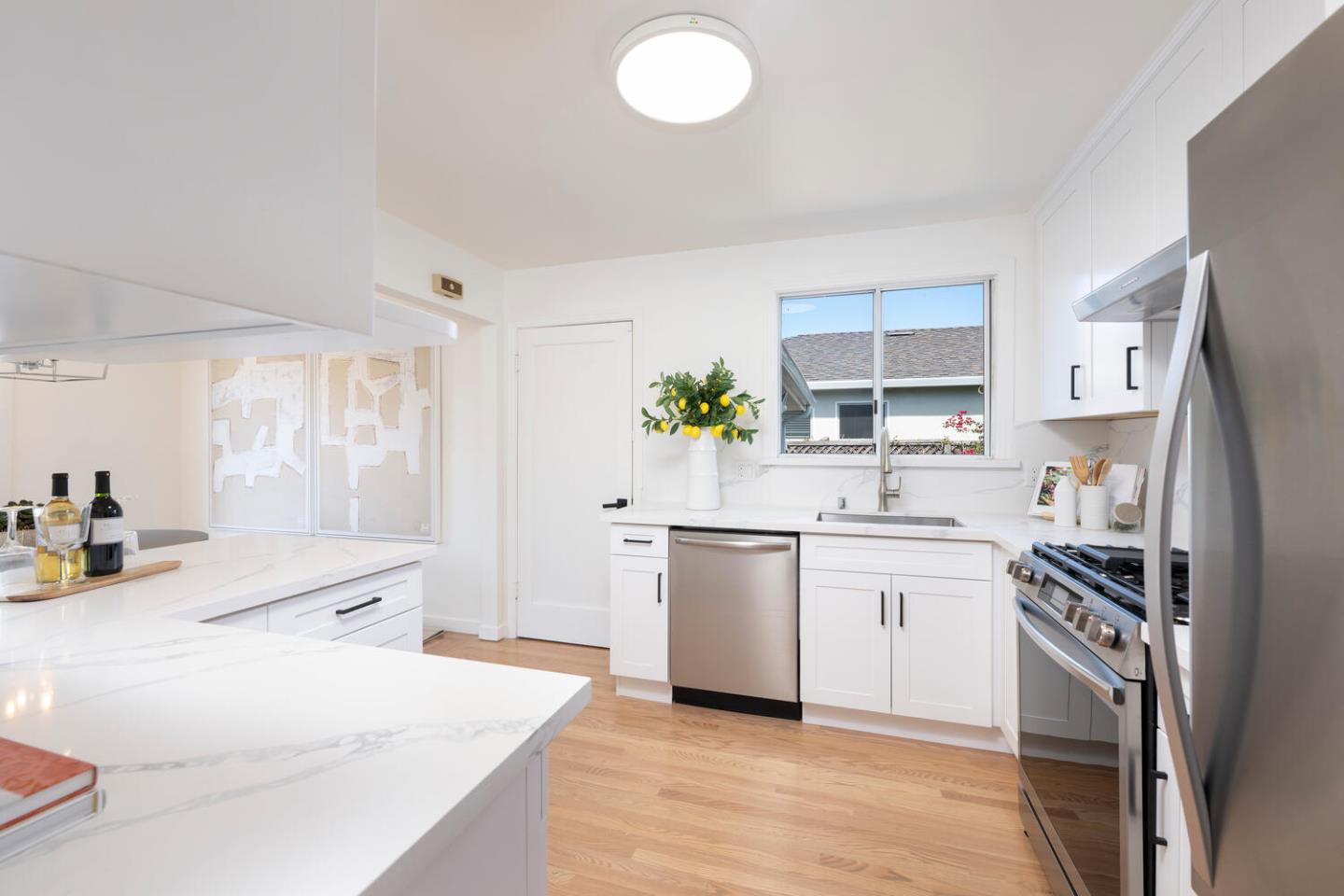 406 Poinsettia Avenue