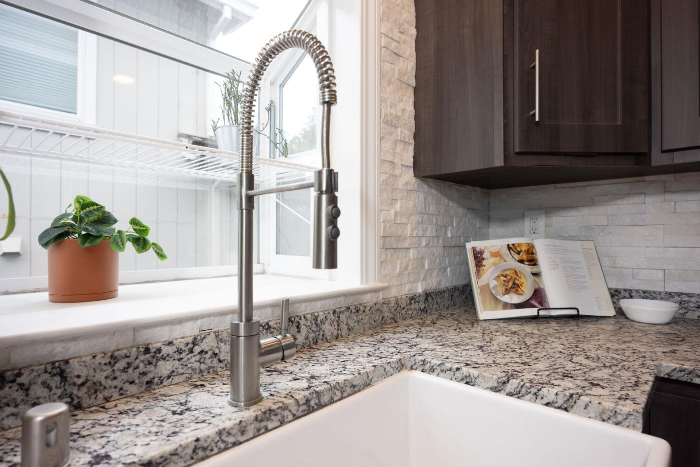 1107 Columbus Street