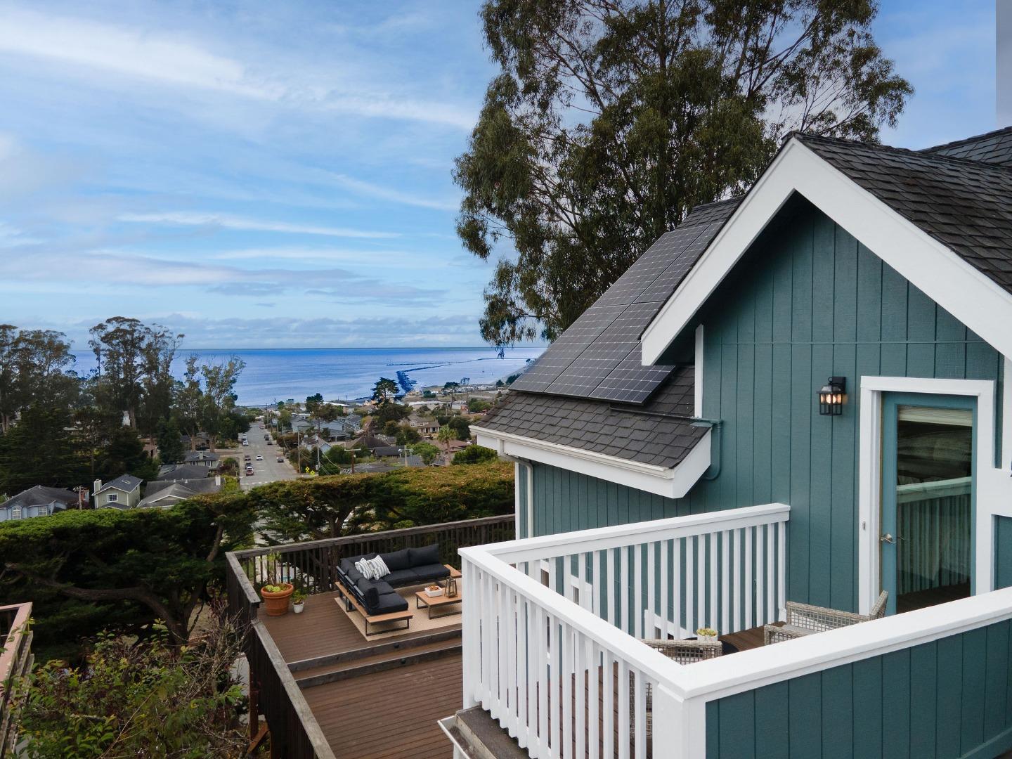 1107 Columbus Street