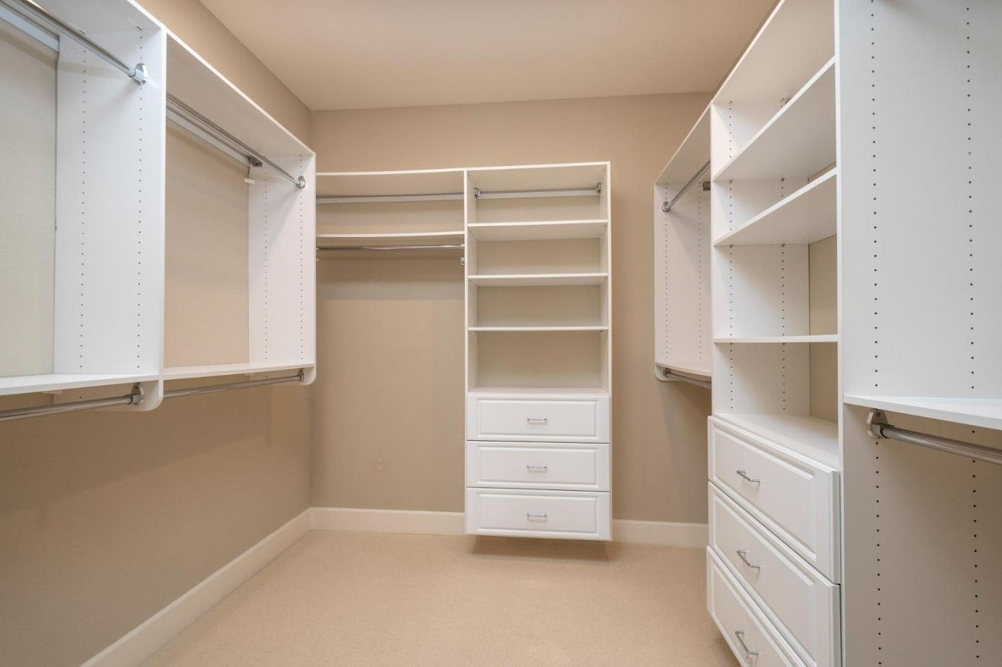 413 Franklin Parkway A4