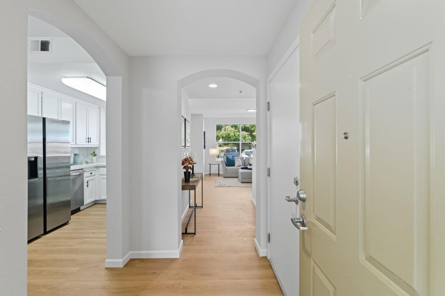 401 Baltic Circle 403