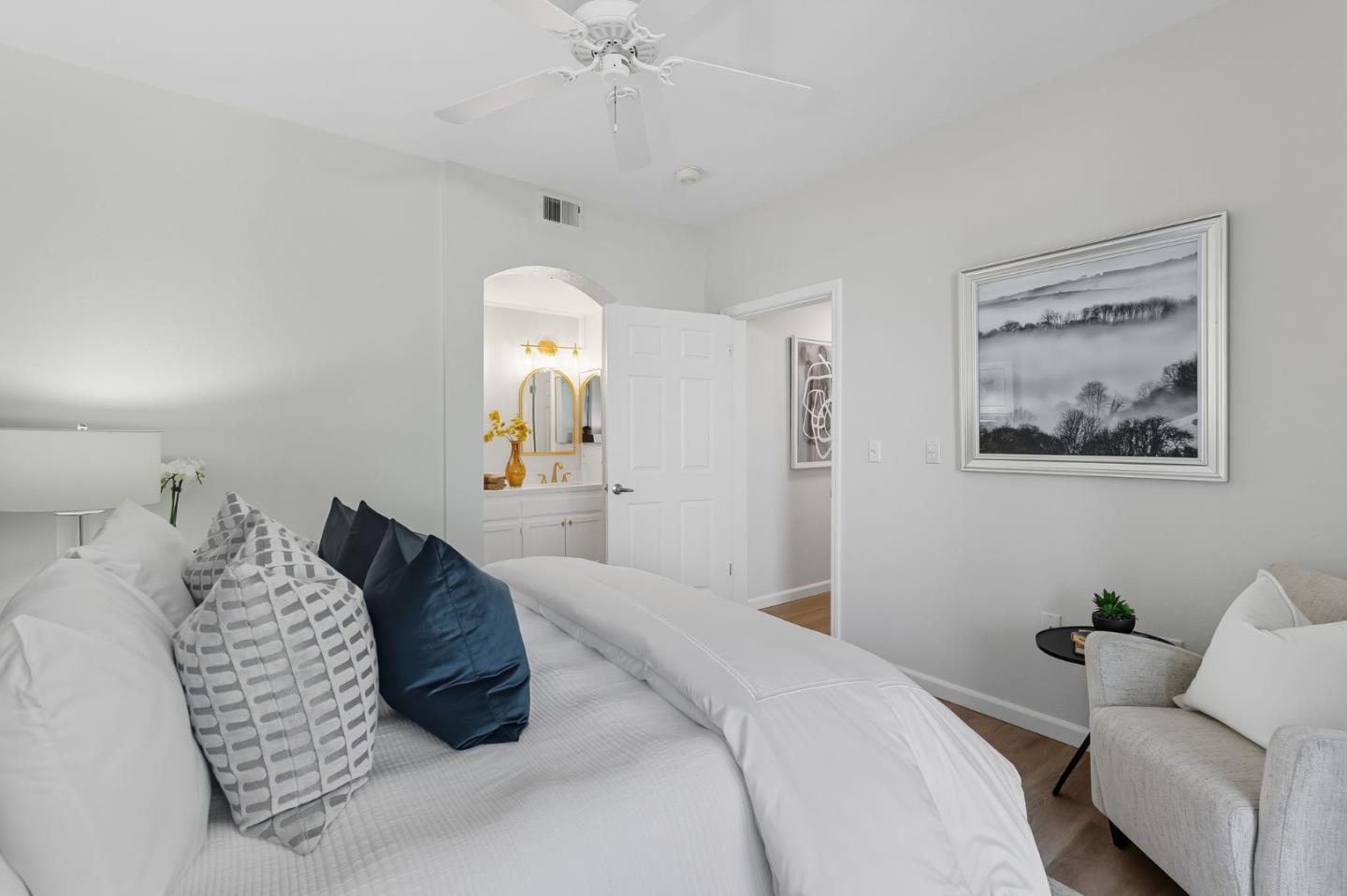 401 Baltic Circle 403