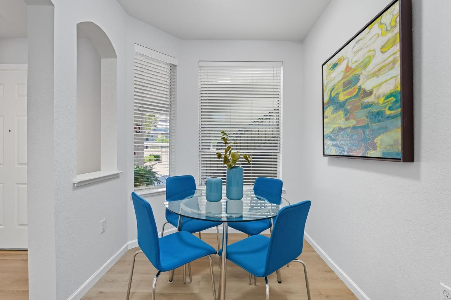 401 Baltic Circle 403