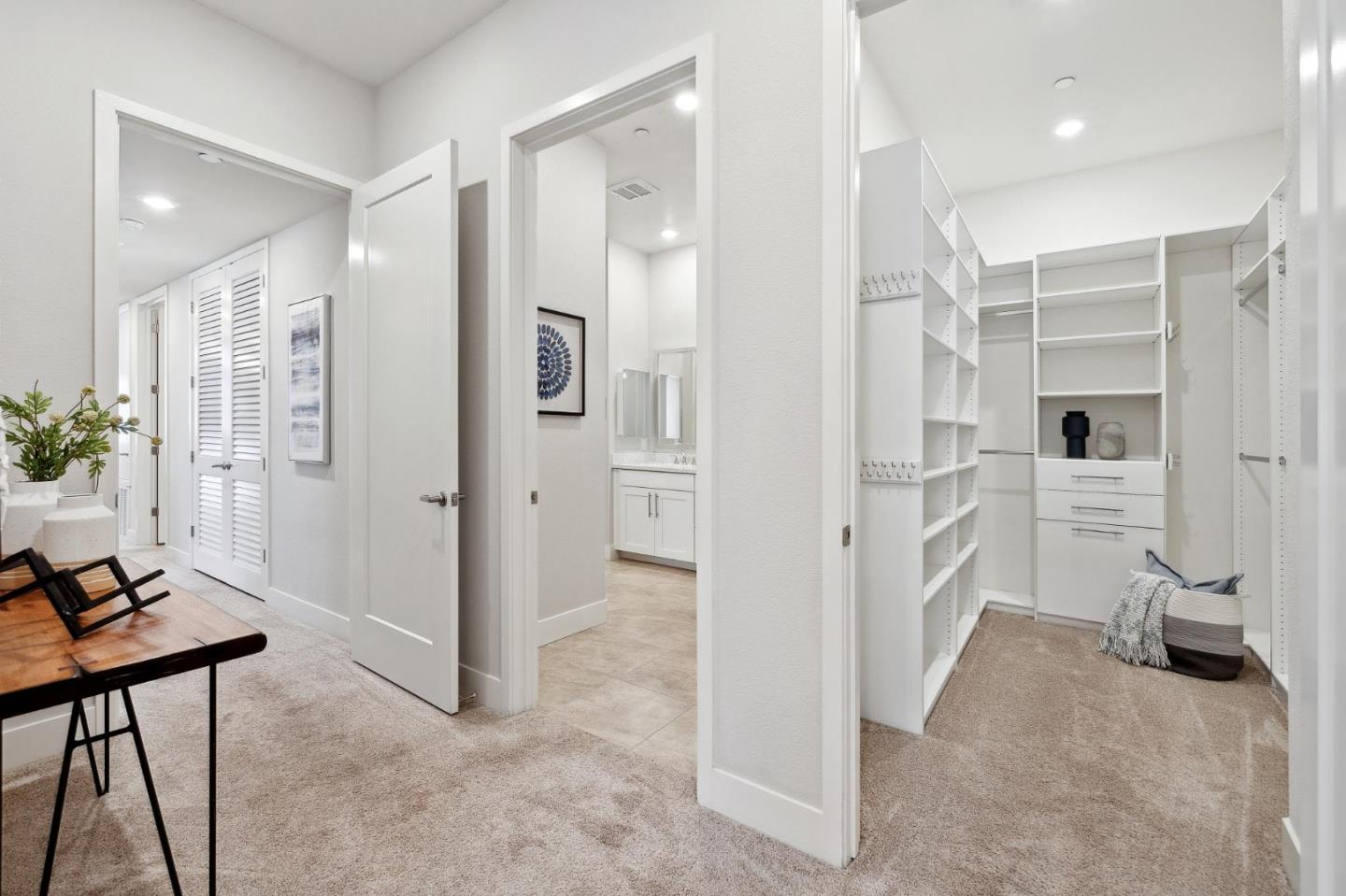 1028 Foster Square Lane 404