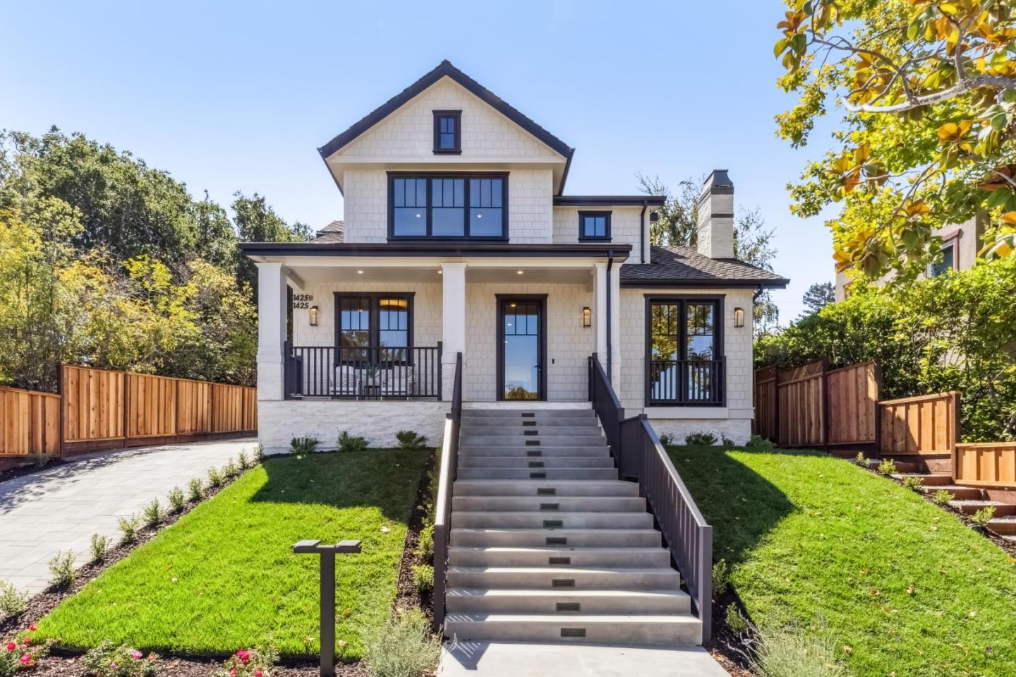 1425 Castillo Avenue