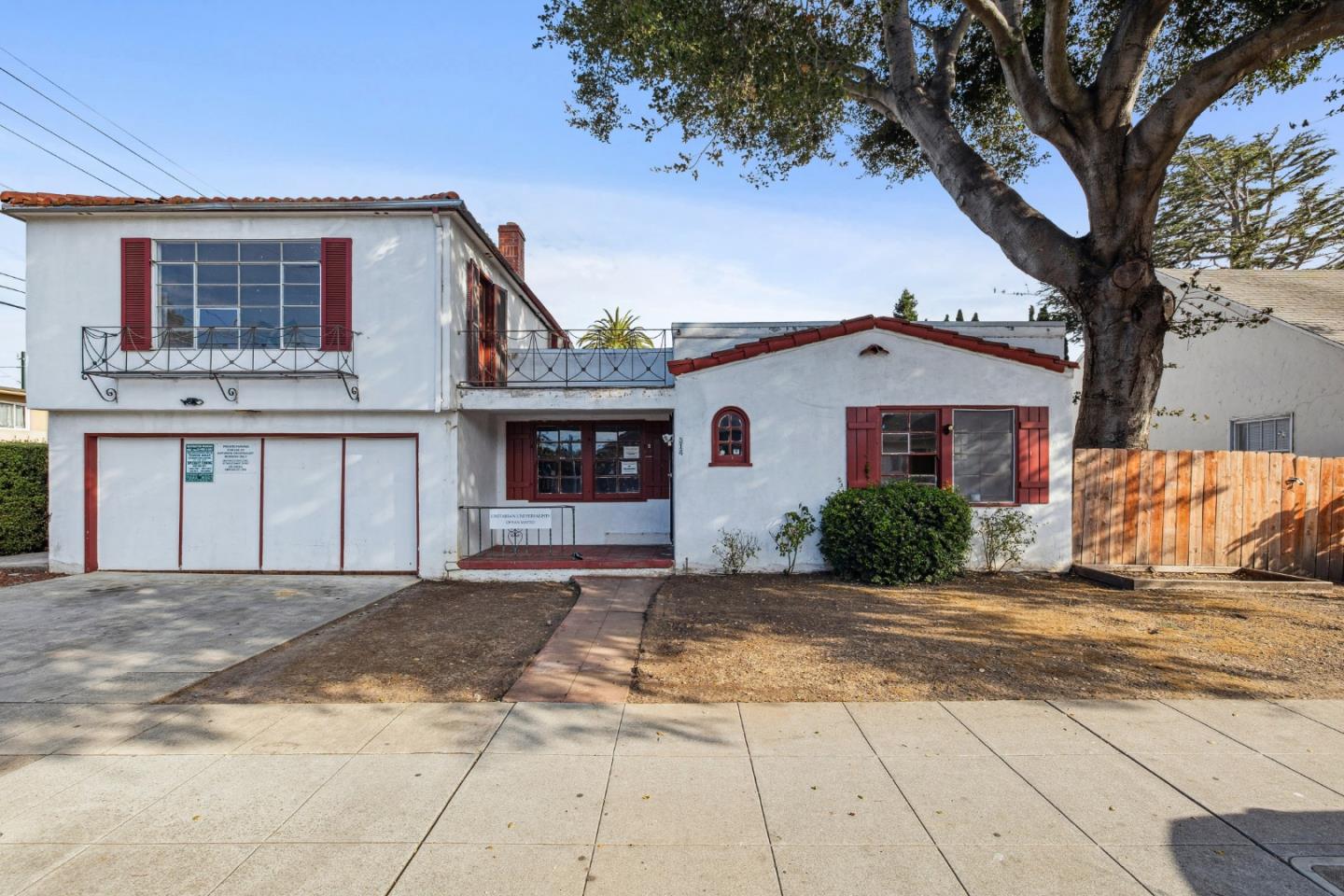 314 East Santa Inez Avenue