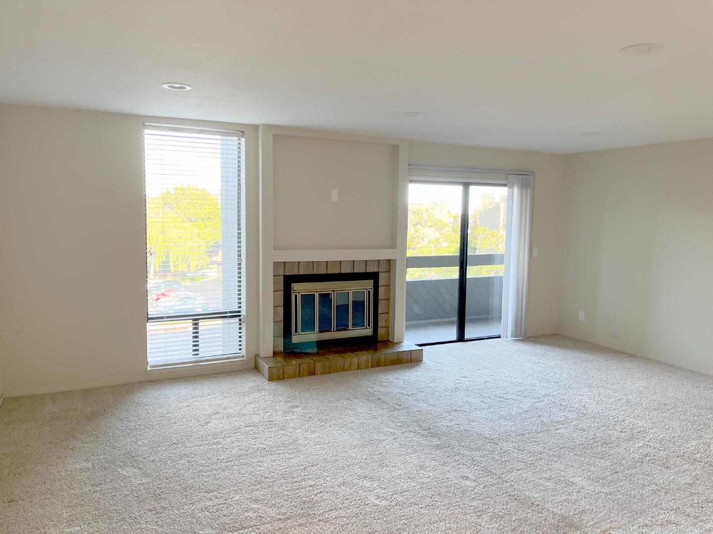 815 Sea Spray Lane 310