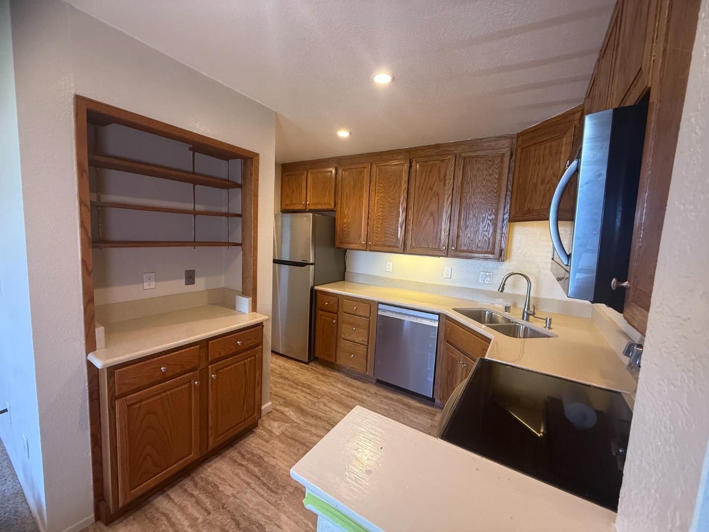 815 Sea Spray Lane 310