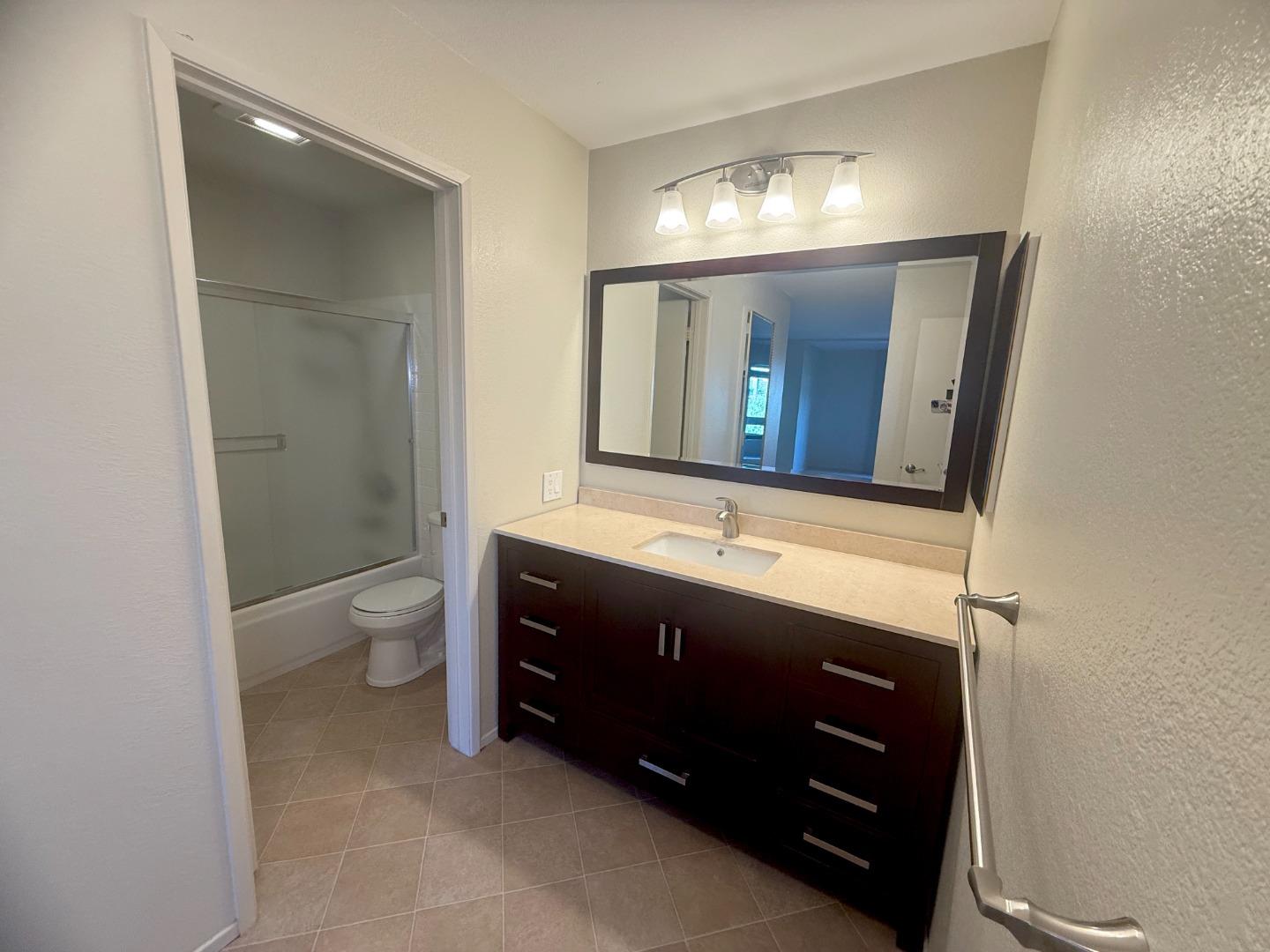 815 Sea Spray Lane 310