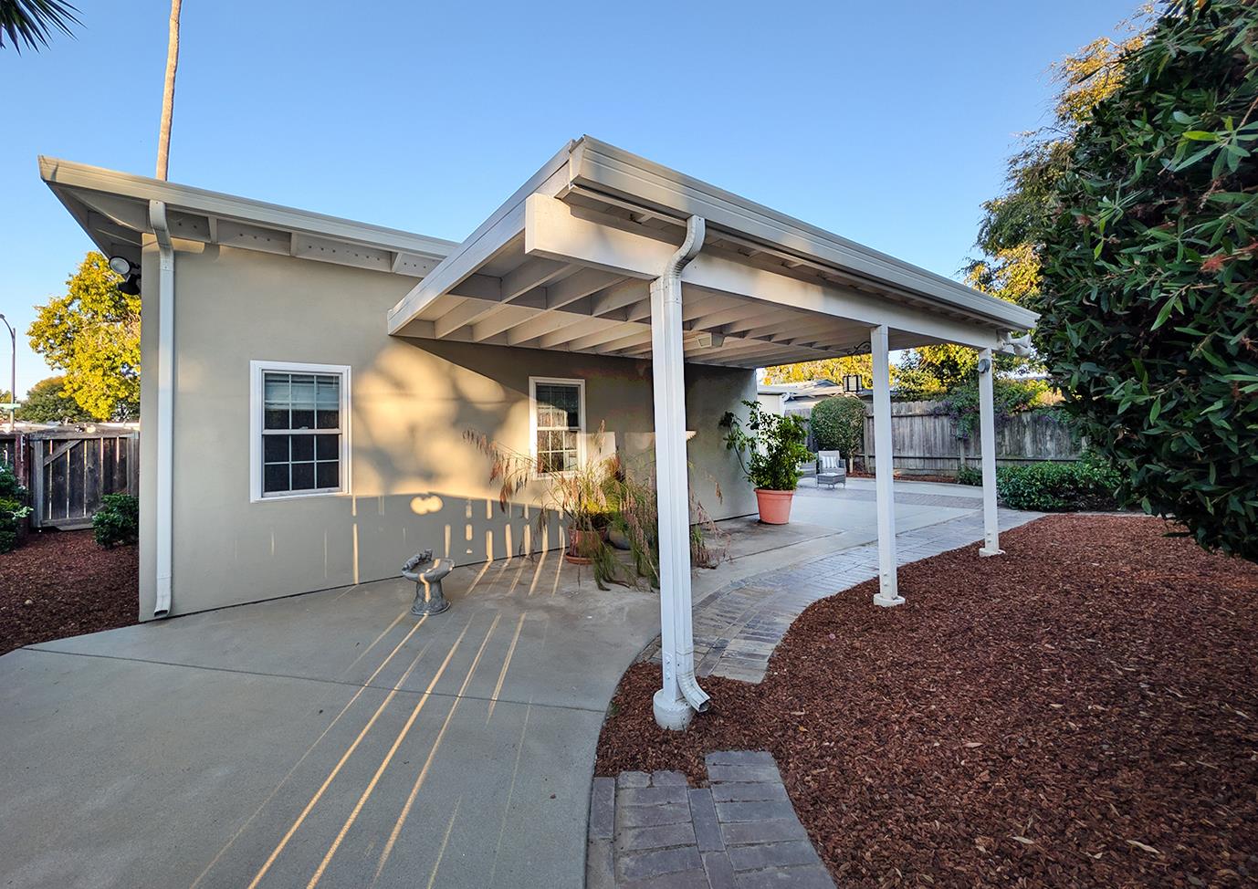 808 Patricia Avenue