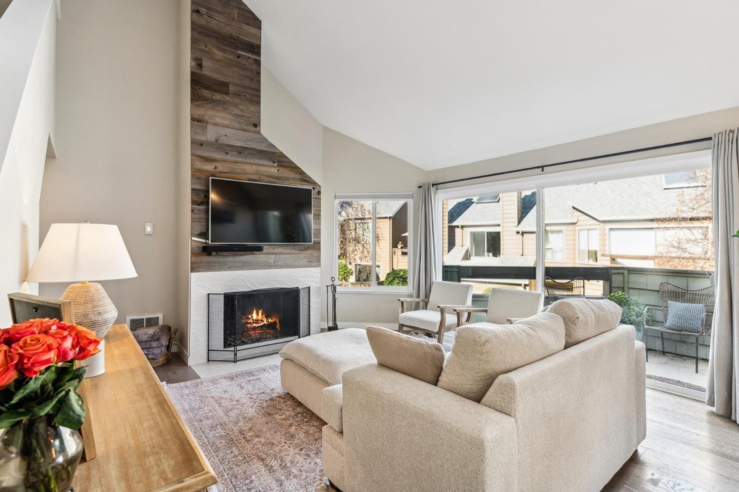 824 Wharfside Road