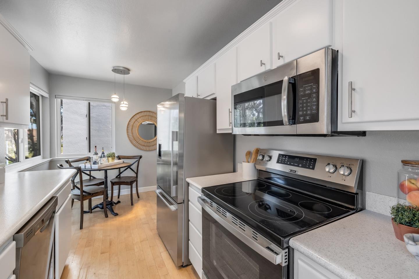 1017 Shell Boulevard 12