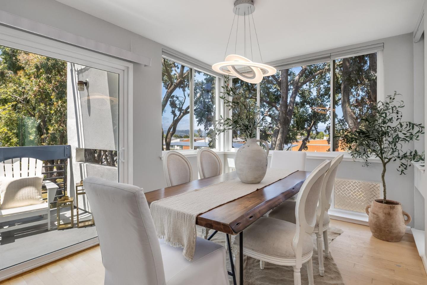 1017 Shell Boulevard 12