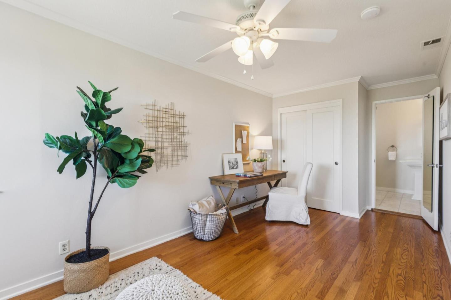 1524 Alturas Drive