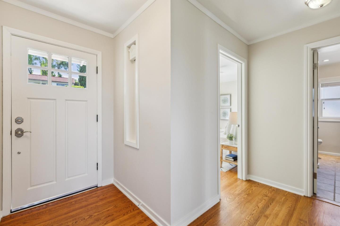 1524 Alturas Drive