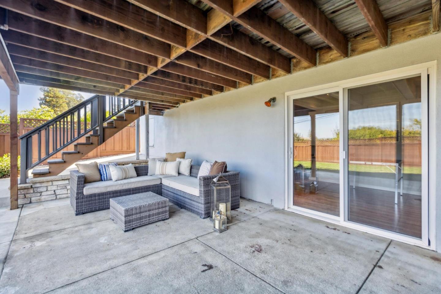 1524 Alturas Drive