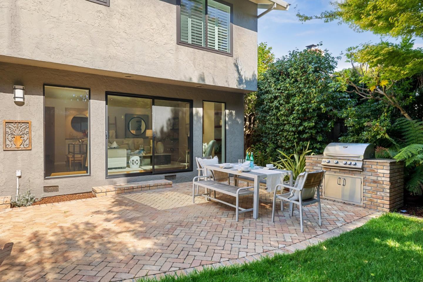 47 El Cerrito Avenue