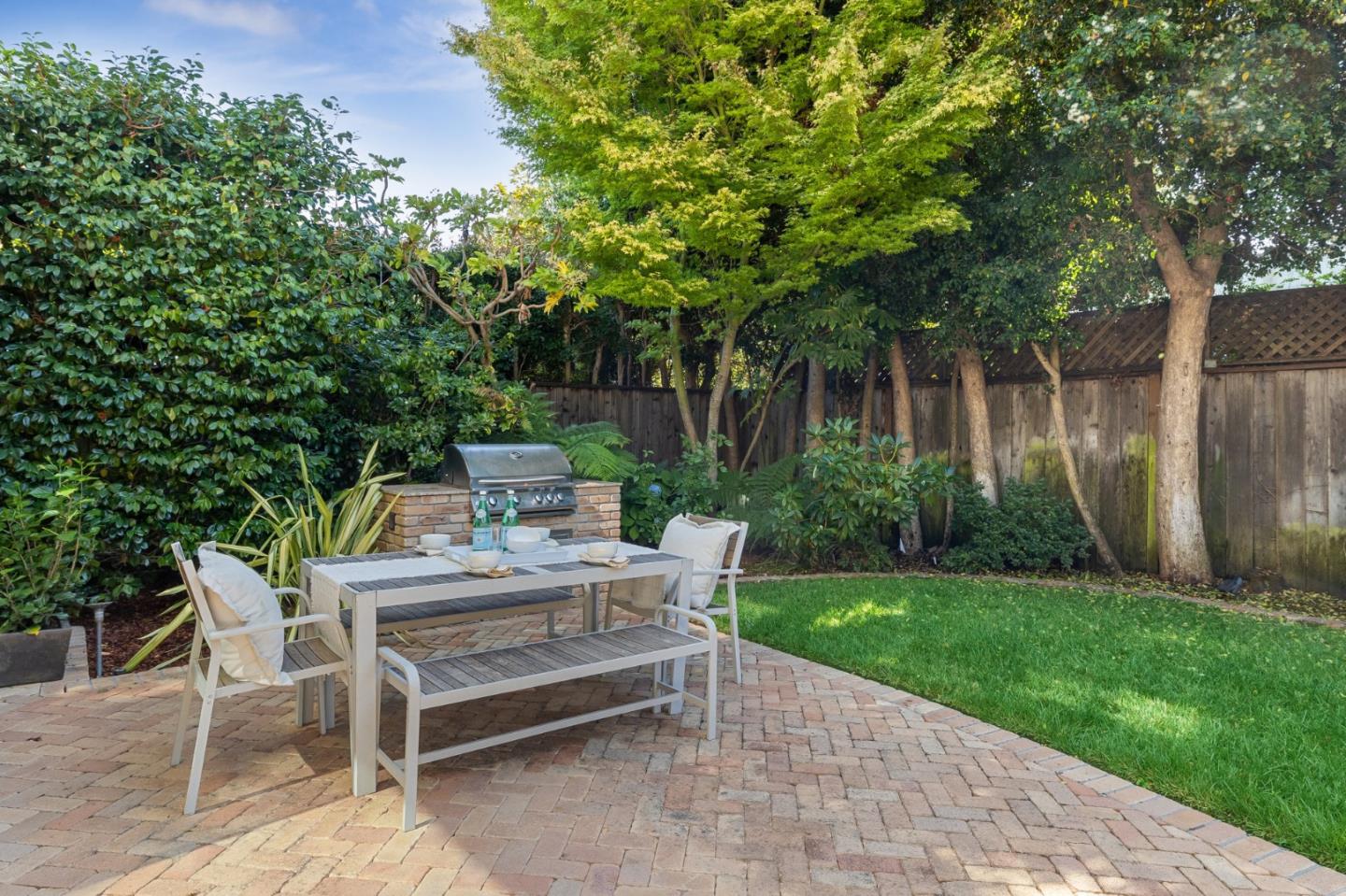 47 El Cerrito Avenue