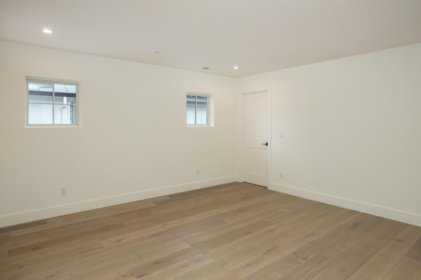 737 Linden Avenue