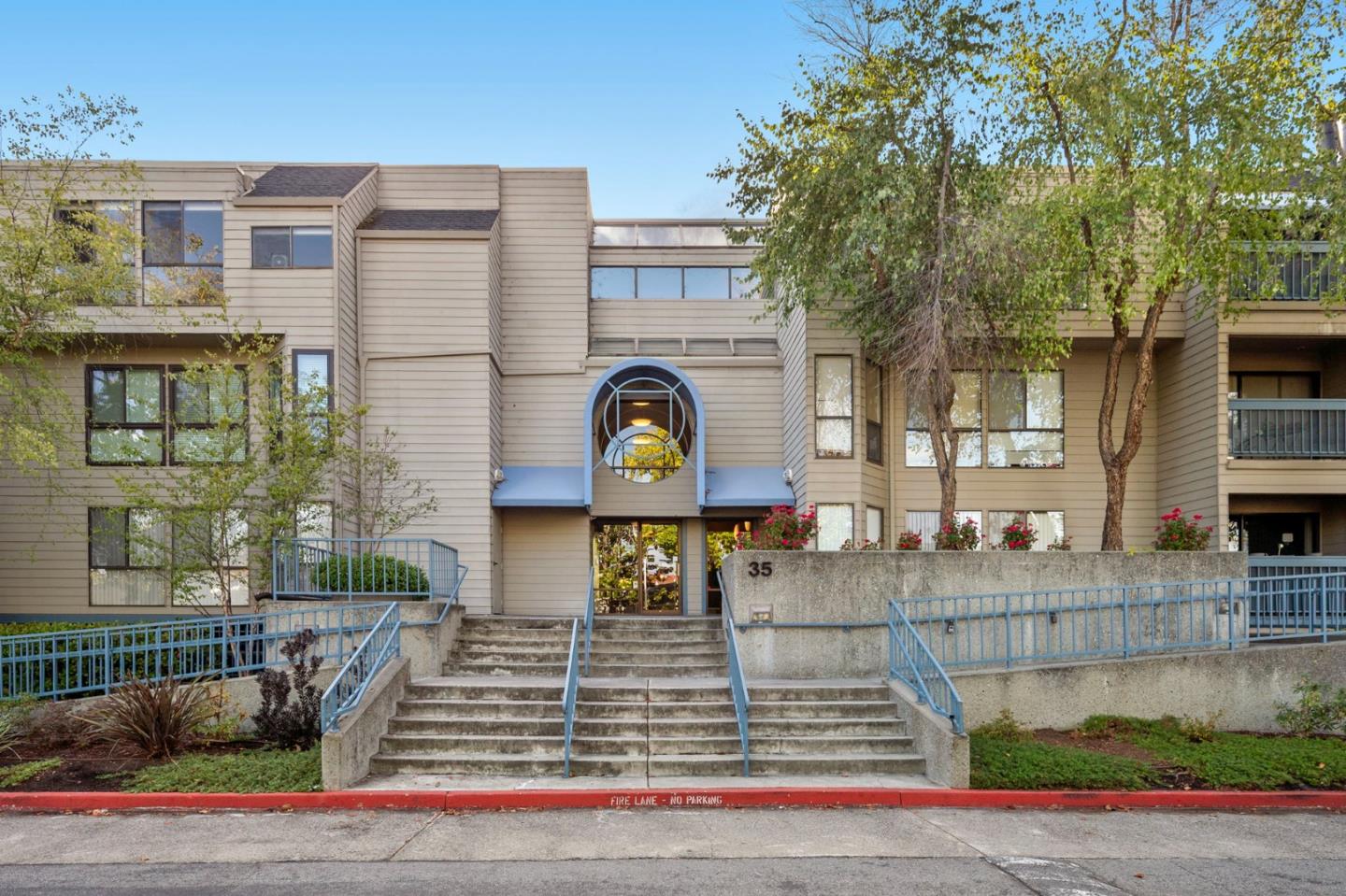 35 West 20th Avenue 205