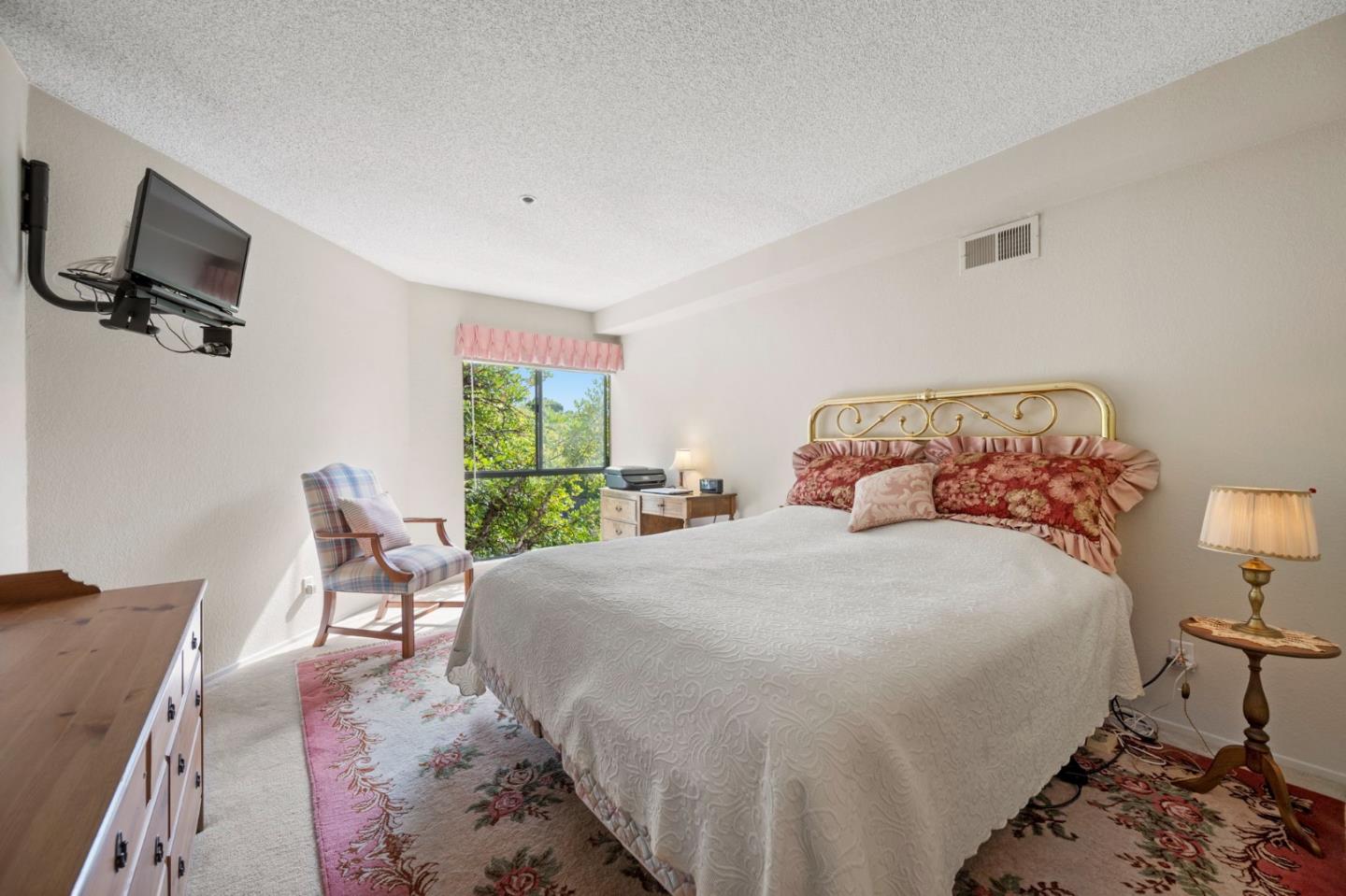 35 West 20th Avenue 205