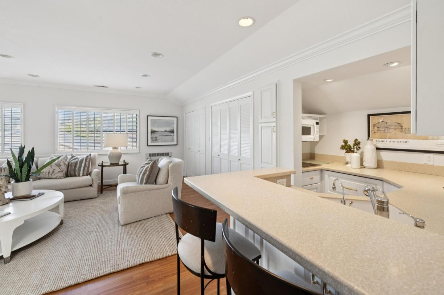 1418 Crestwood Court