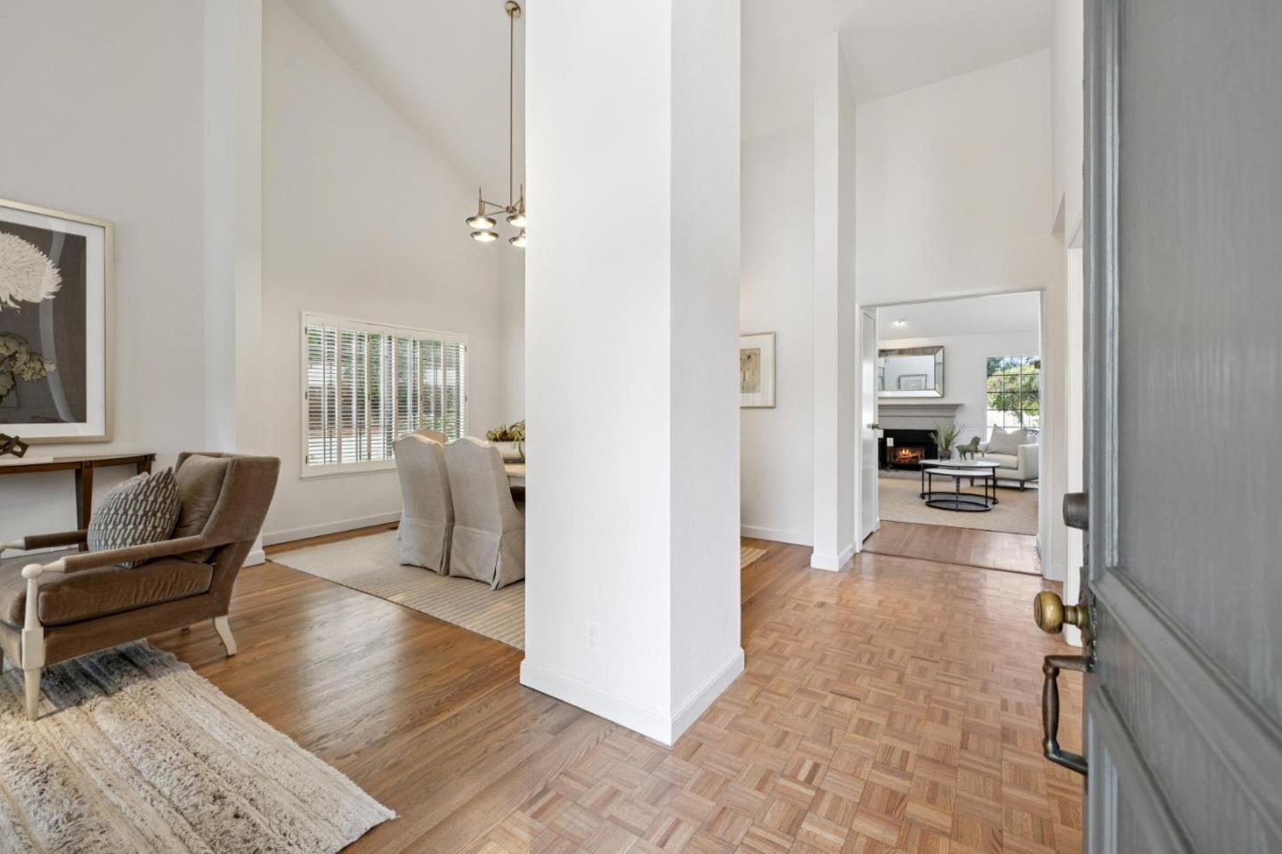 1418 Crestwood Court