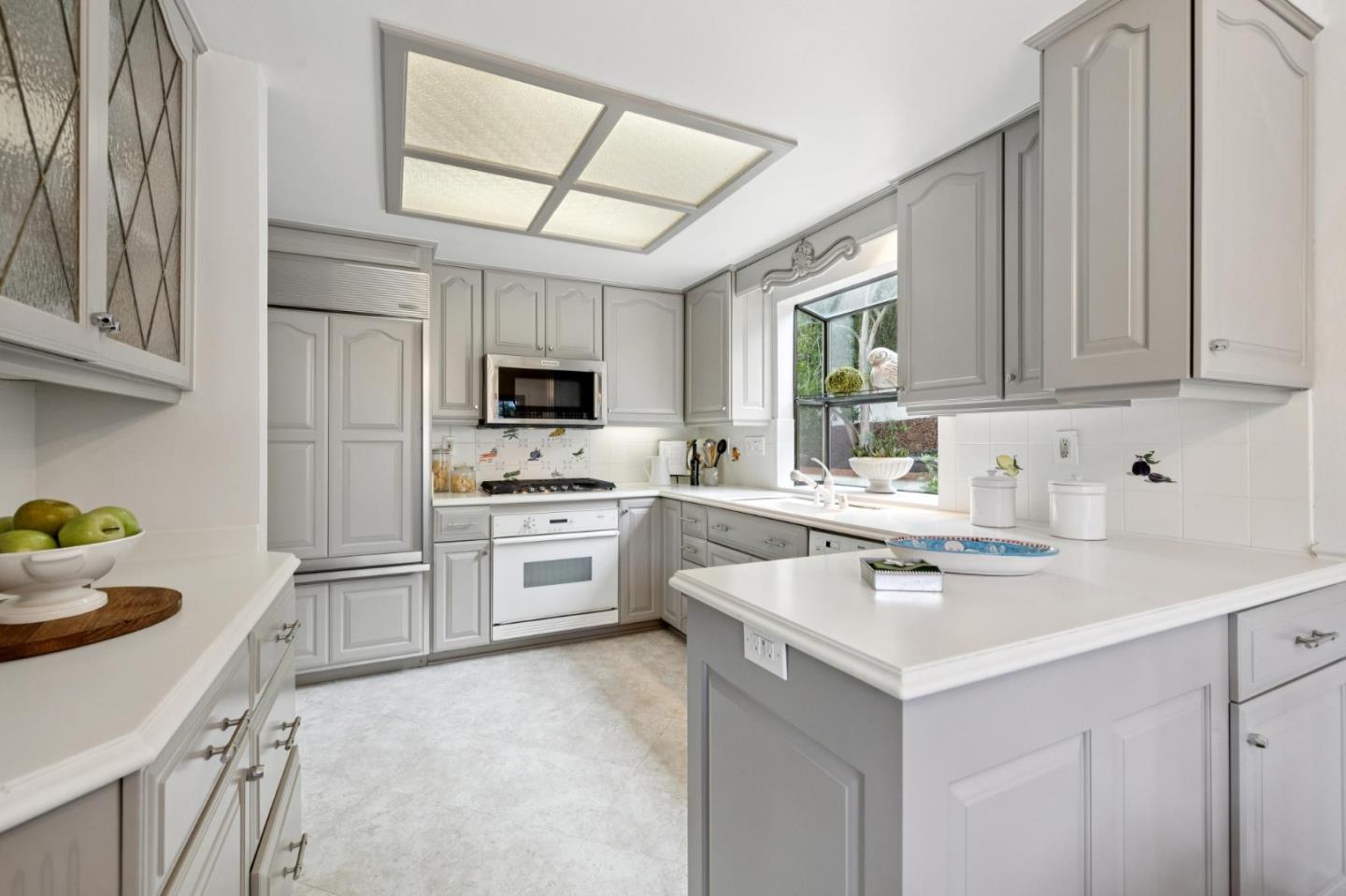 1418 Crestwood Court