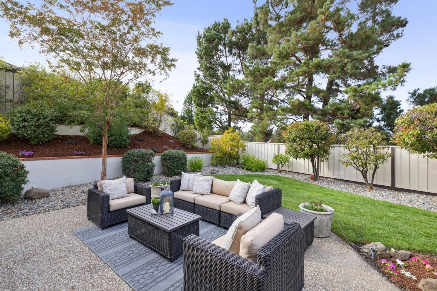 1418 Crestwood Court
