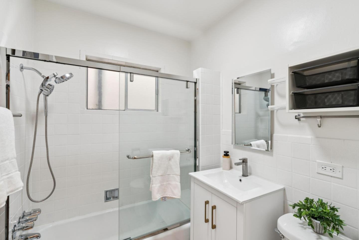 1849 San Jose Avenue