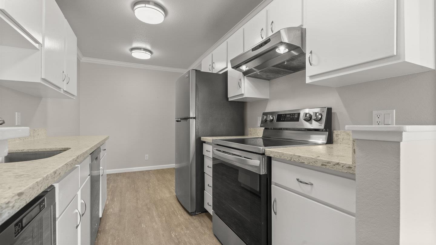 910 Beach Park Boulevard 106