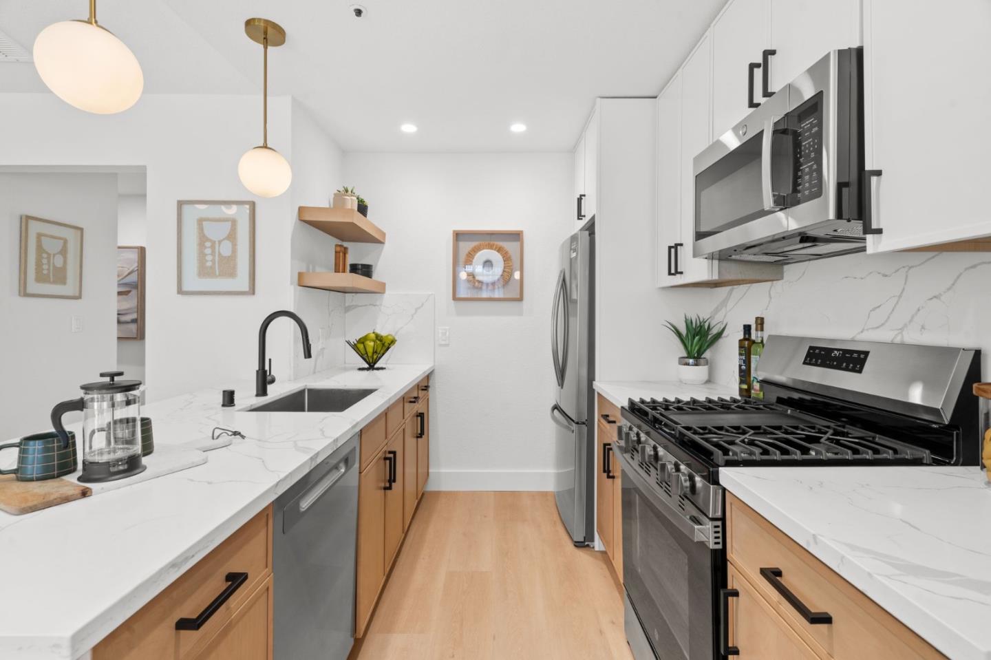 1003 San Antonio Circle 303