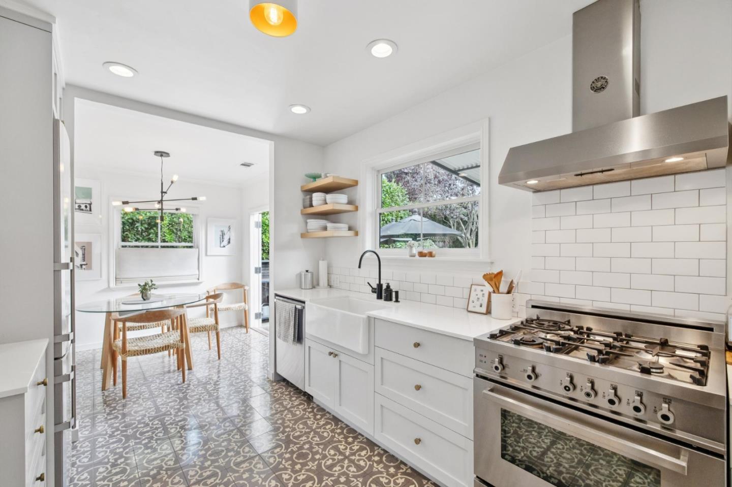 2611 Thornhill Drive