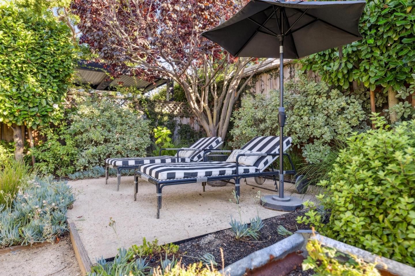 2611 Thornhill Drive