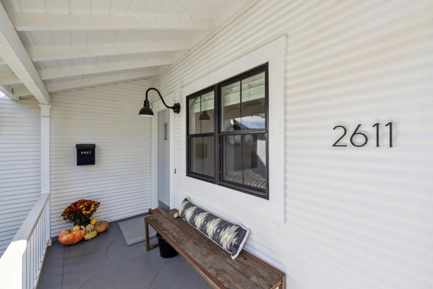 2611 Thornhill Drive