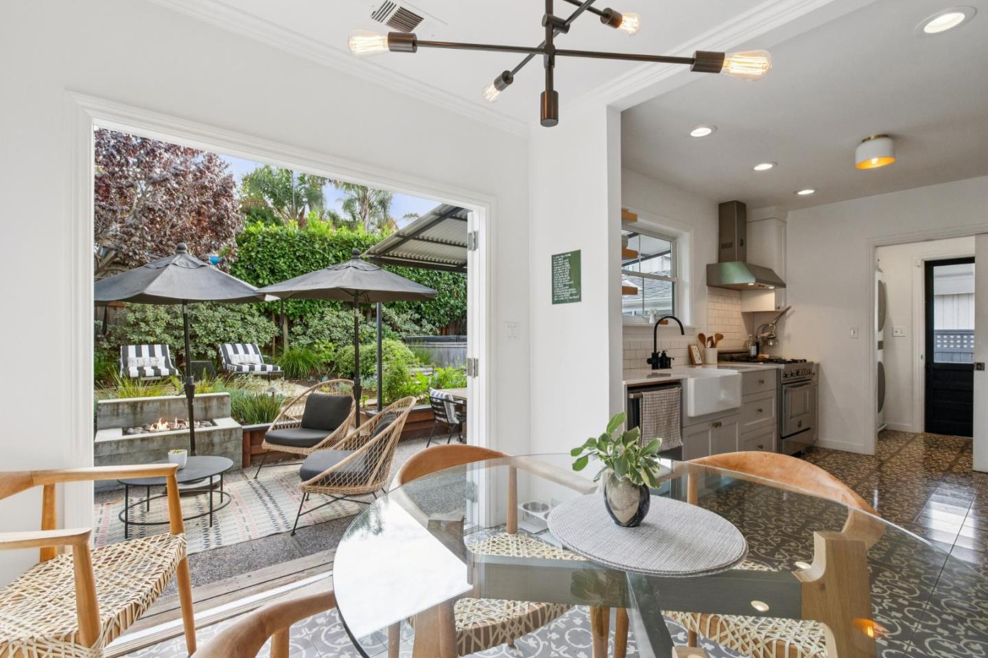 2611 Thornhill Drive